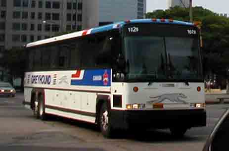 Greyhound Canada MCI 102-DL3 1121